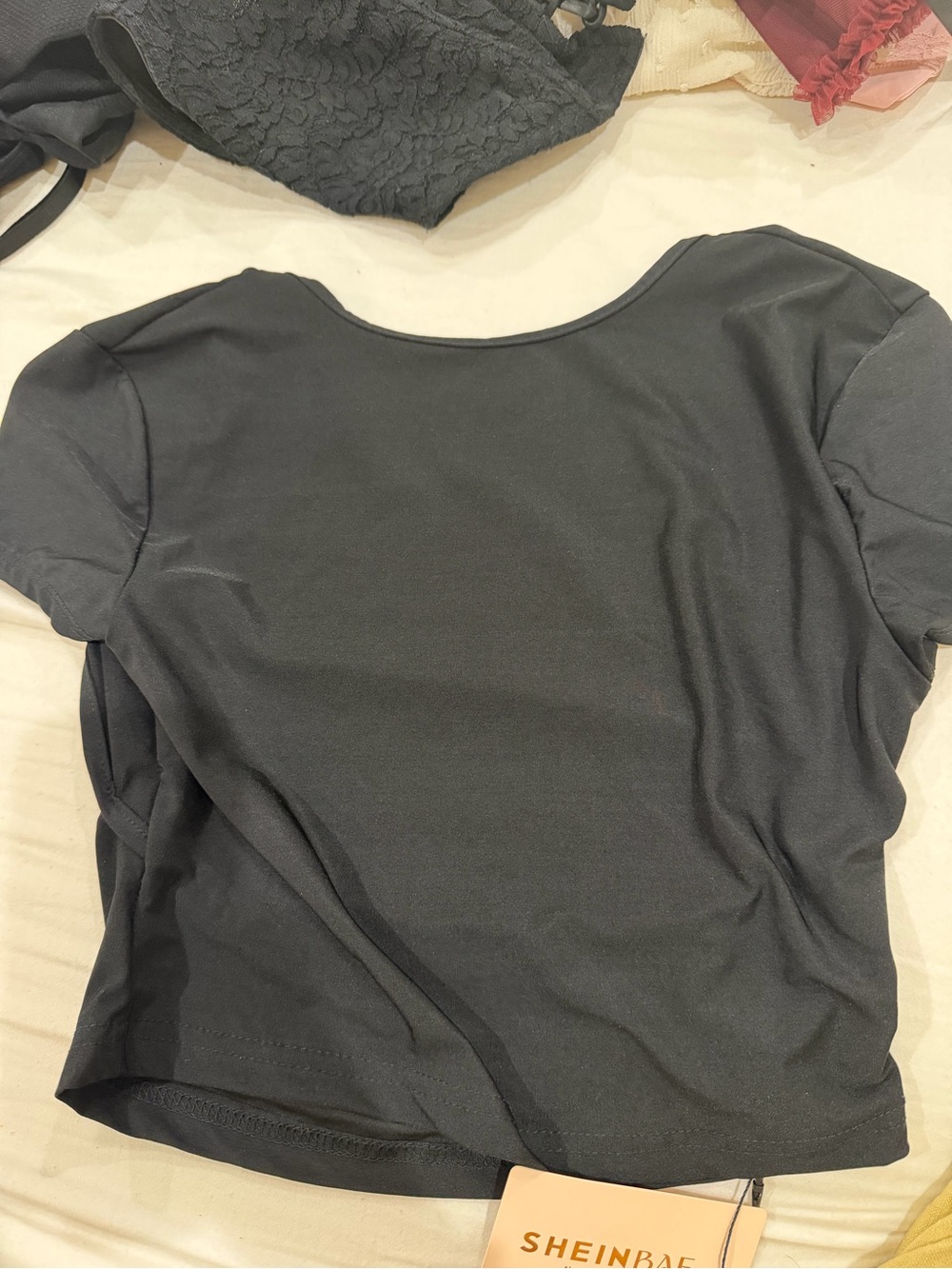 SHEIN Black Short Sleeve Scoop Neck Women's Tee